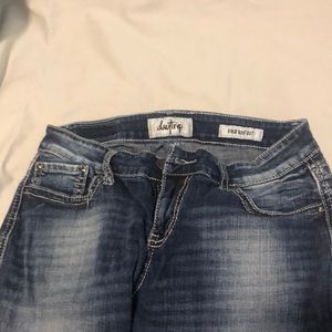 Size 28R Daytrip Jeans